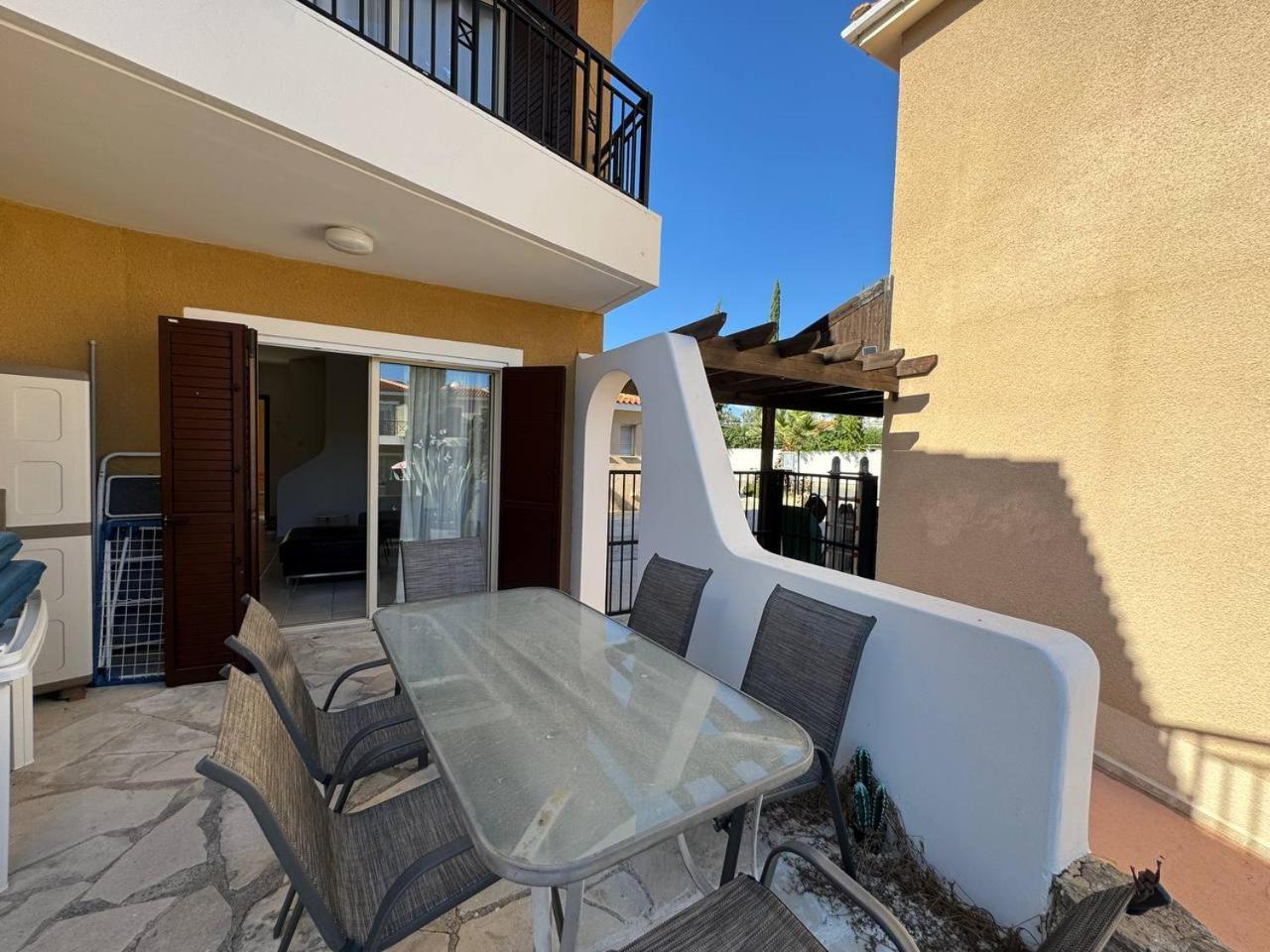 Eden Gardens Villa Paphos Buitenkant foto