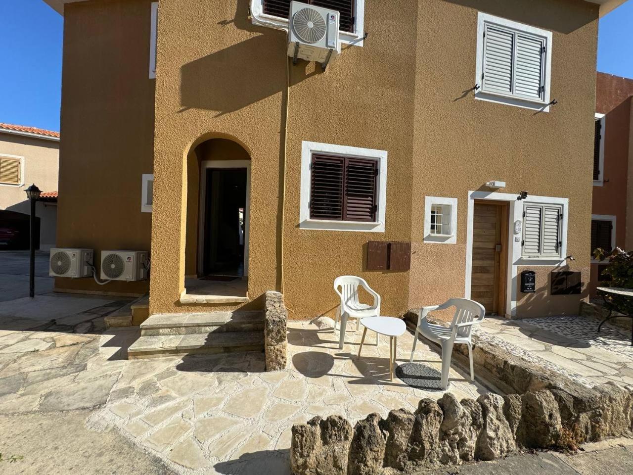 Eden Gardens Villa Paphos Buitenkant foto